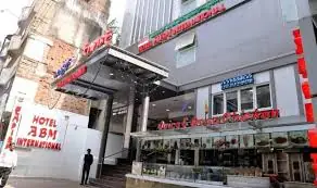 Indira Nagar hotel evening for Lucknow outcall