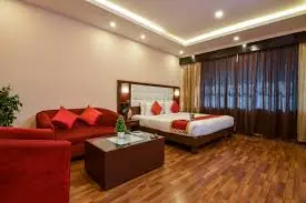 Nungambakkam hotel evening for Chennai outcall