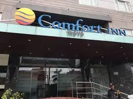 MILF Escorts in Bani Park near North-central in Jaipur