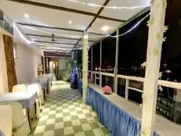 Escorts Near Me in Vashisht near Hot springs in Manali