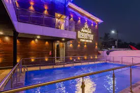 Kharadi hotel evening for Pune outcall