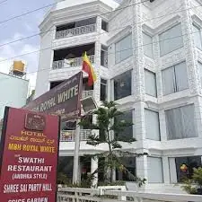 Dehradun escorts and call girls hotel booking desk