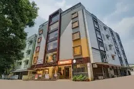 MP Nagar hotel evening for Bhopal outcall