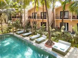 Bhopal escorts and call girls hotel booking desk