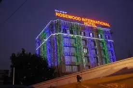 Delhi escorts and call girls hotel booking desk