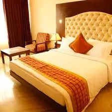Vile Parle hotel evening for Mumbai outcall