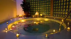 Pitampura hotel evening for Delhi outcall