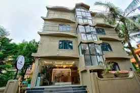 EM Bypass hotel evening for Kolkata outcall