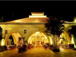 Golden Palms Hotel And Spa Bangalore escort hotel photo 1
