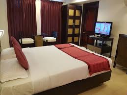 Hotel Shilton Kr Puram Bangalore escort hotel photo 2