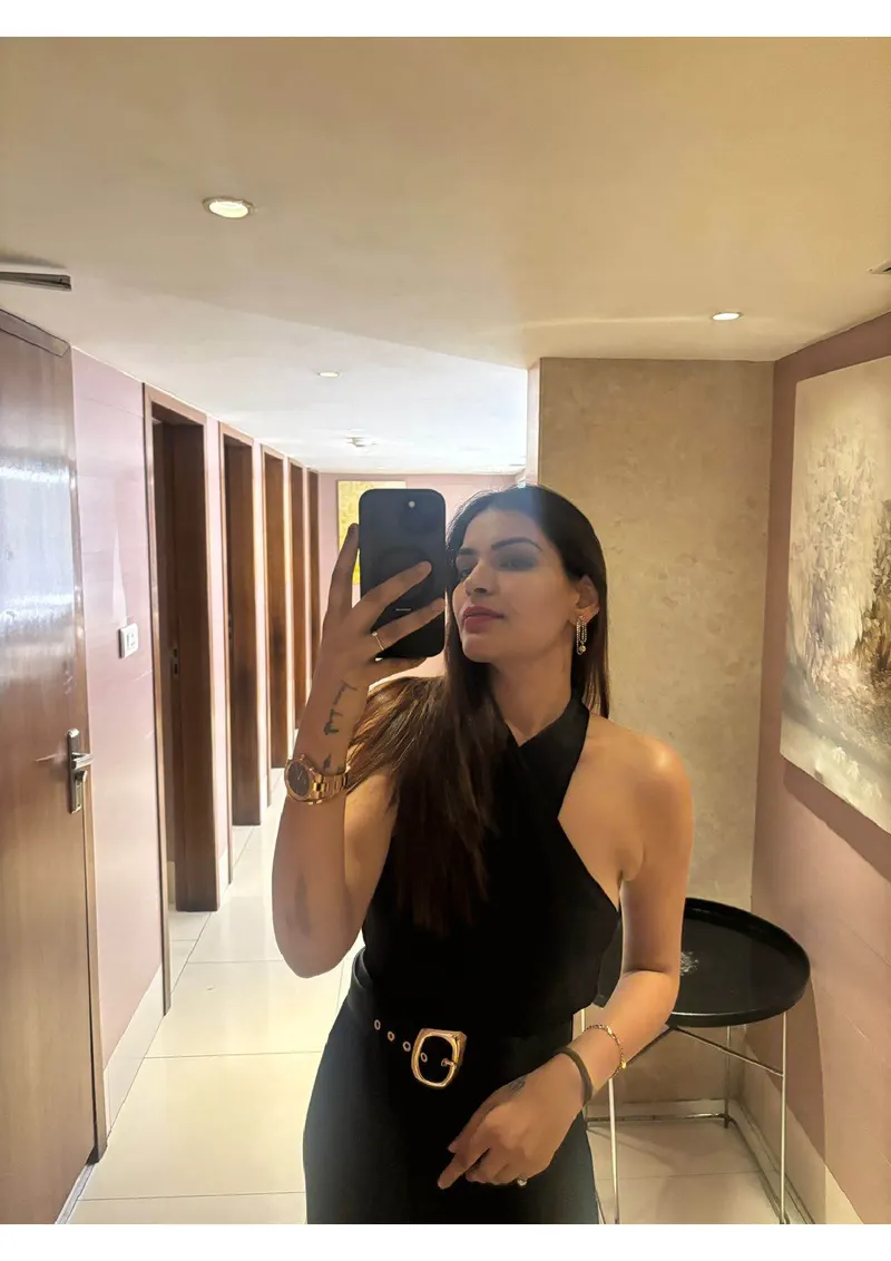Nikki..D